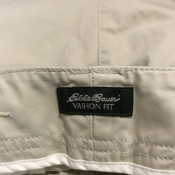 Eddie Bauer Khaki Vashon Fit Bermuda Chino Shorts, Size 8 - Picture 3 of 5